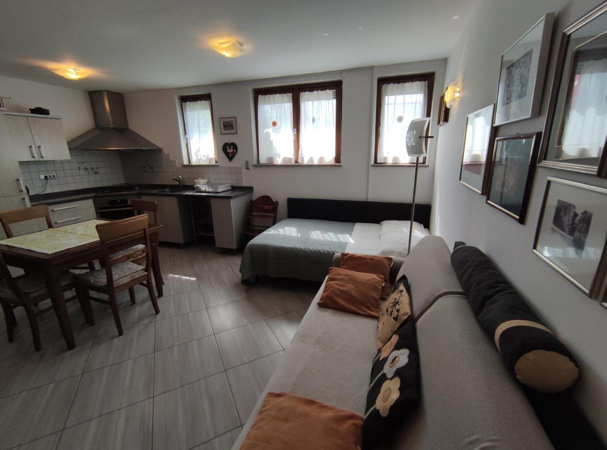 Apartments Leni Postojna Εξωτερικό φωτογραφία