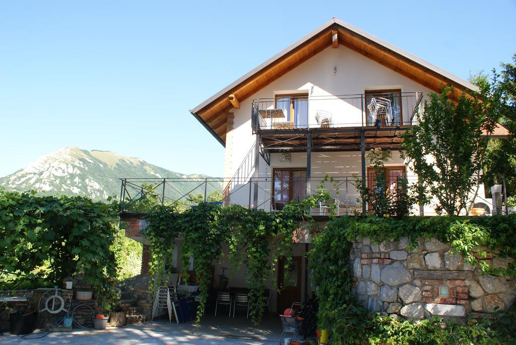 Apartments Leni Postojna Εξωτερικό φωτογραφία